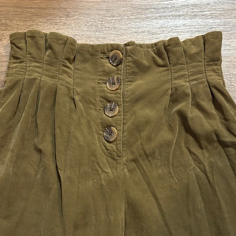 Chelsea & Violet Olive Wide Leg Pants - Picture 2 of 3